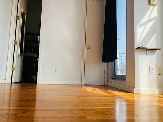 Rented by null | media 12