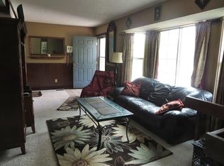 3615 Cragwood Dr, Colorado Springs, CO 80907