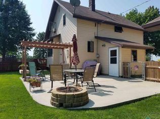 901 7th St SW, Pipestone, MN 56164