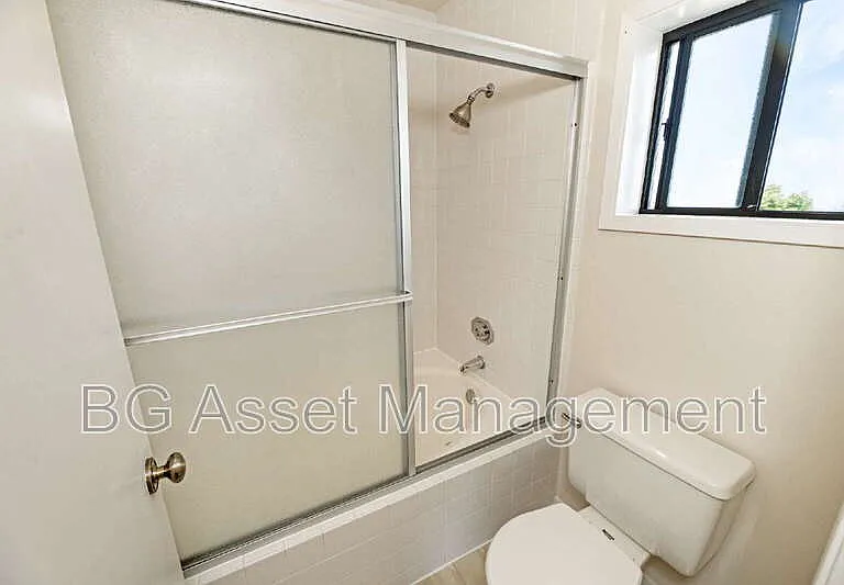 2726 Garrity Ct — Photo 19