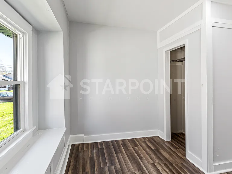 1311 S Ebright St — Photo 10