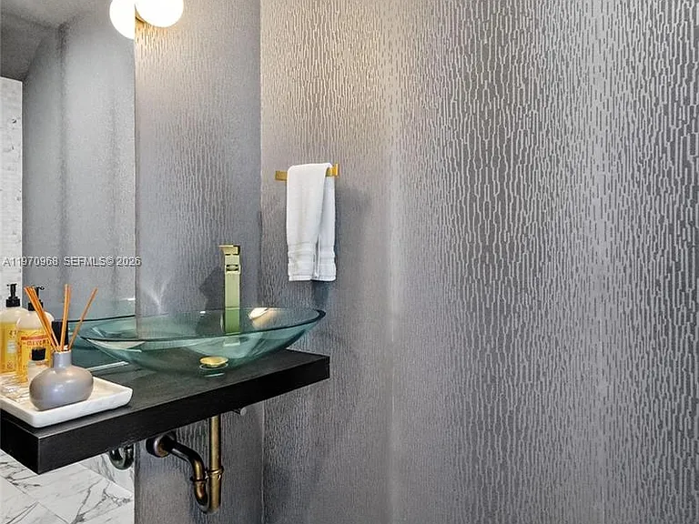 200 Biscayne Boulevard Way #1108 — Photo 30