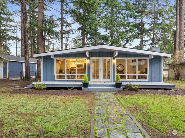 1305 SW 310th Street, Federal Way, WA 98023