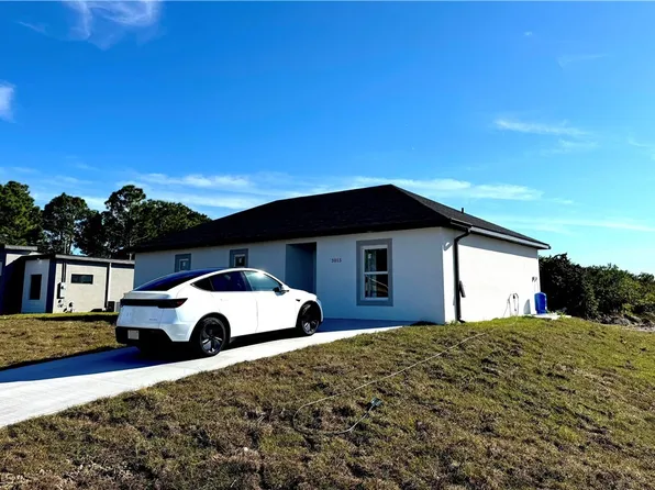 3015 4th St SW, Lehigh Acres, FL 33976