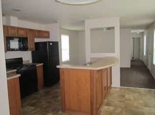 366 S Sword St SW, Grand Rapids, MI 49548