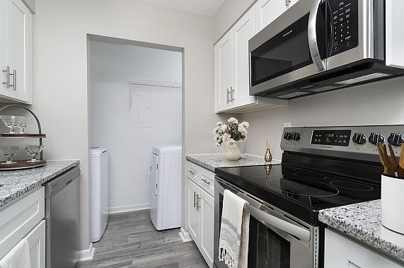 Spacious Kitchen with Modern Appliances