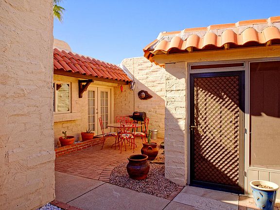 4th image of 645 W Placita Nueva