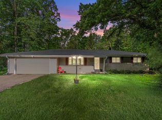 W188N10115 Maple Rd, Germantown, WI 53022