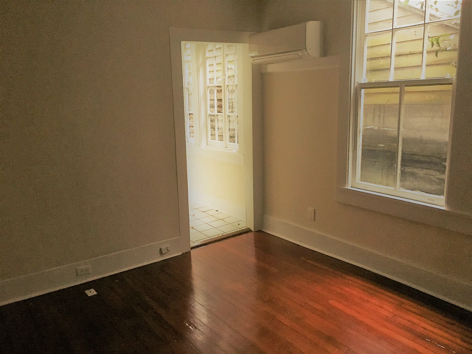 1436 Felicity St — Photo 2