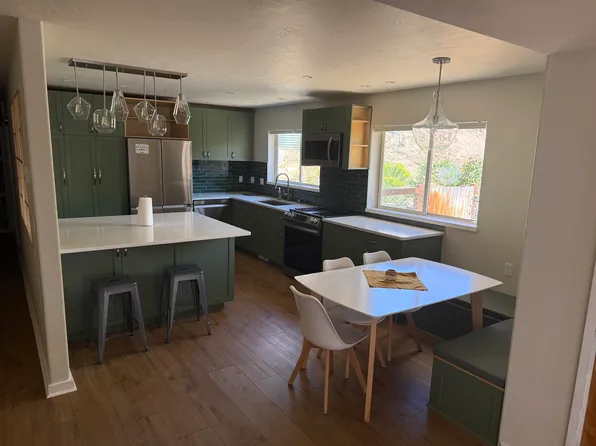 646 E Main St, New Castle, CO 81647