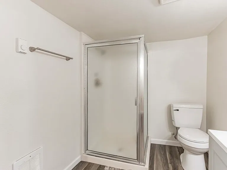 418 E Gowe St #2 — Photo 8