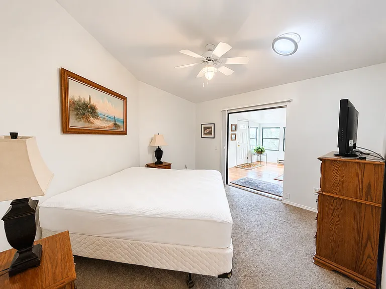 4925 Summit Cir — Photo 18