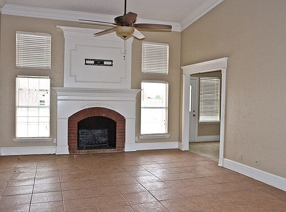 3rd image of 6814 Golder Ave