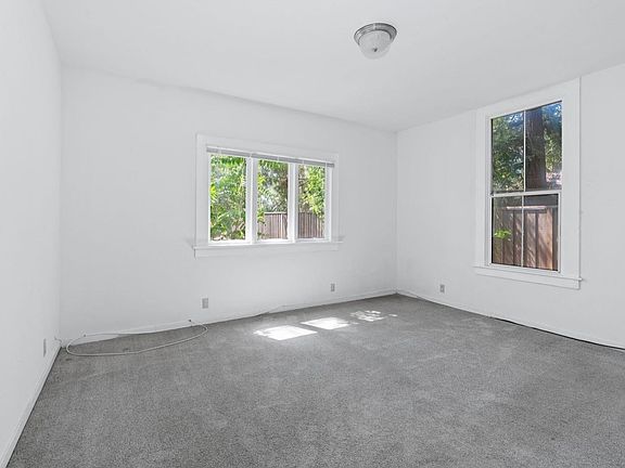 3rd image of 1230 Grayson Avenue