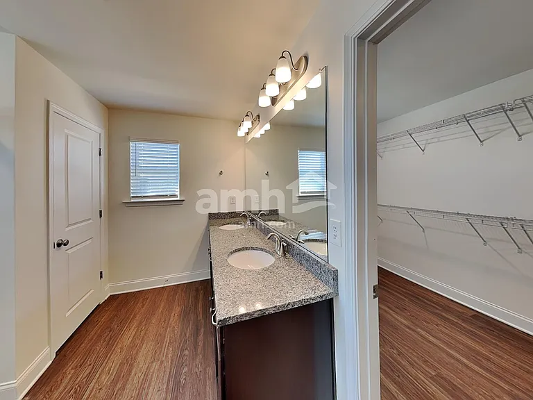 312 Bourne St — Photo 19