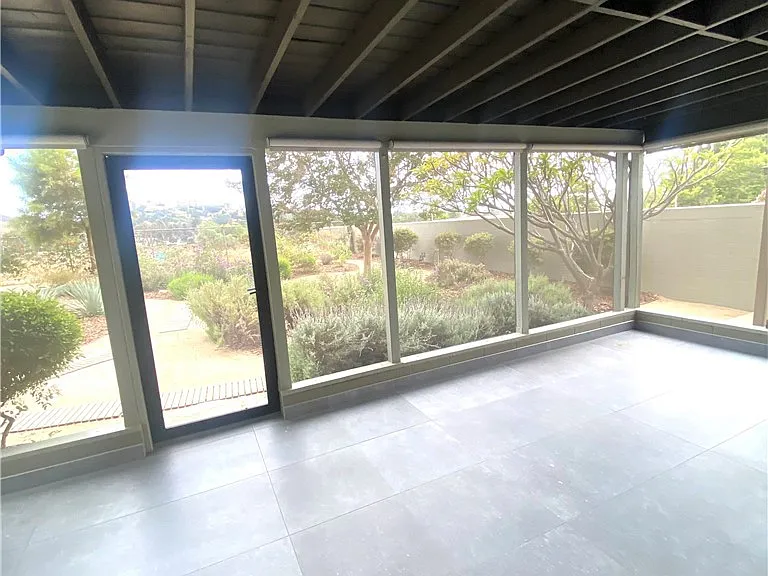 502 E Bonita Ave — Photo 5