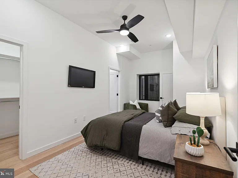 1623 Christian St #1 — Photo 14