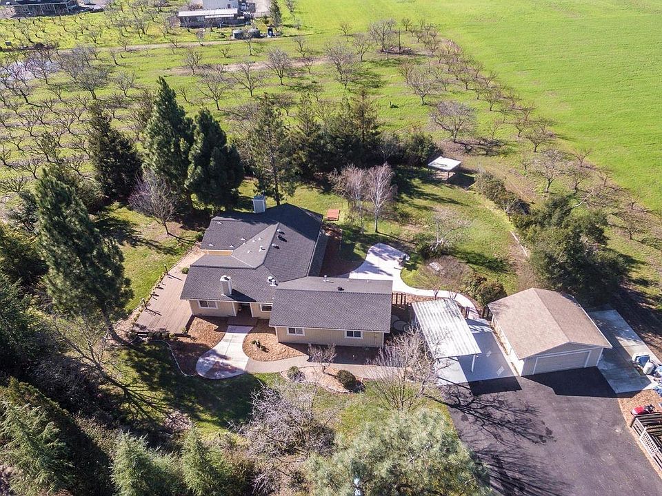 1st image of 421 Arroyo Seco Dr