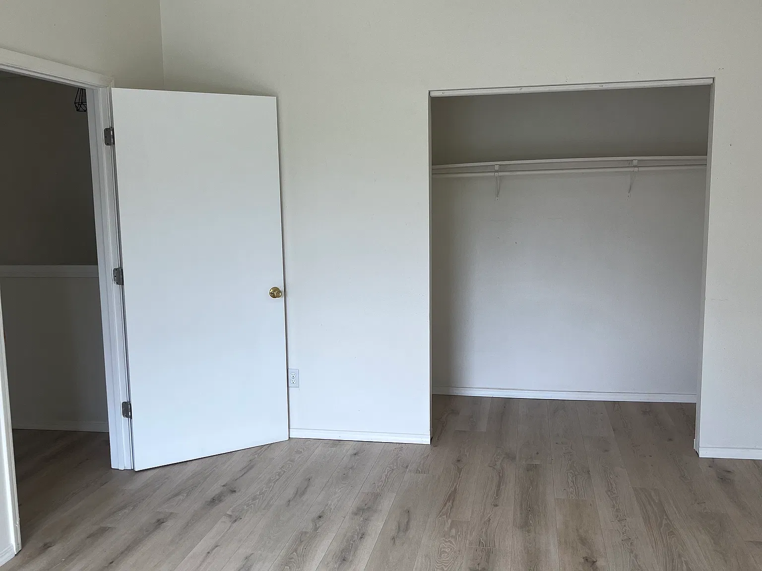 4 bed, 1600 sqft, $2,600 — Photo 4