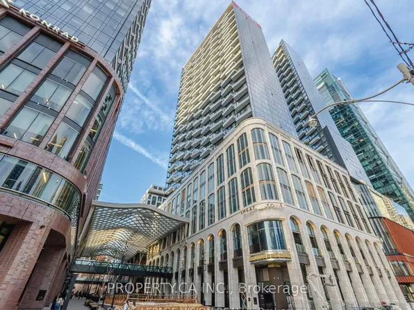 470 Front St W #2401, Toronto, ON M5V 0V6