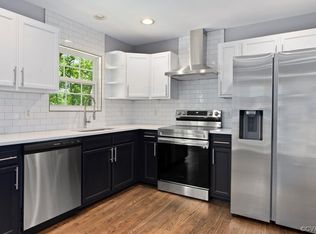 9 Austin Dr, Palmyra, VA 22963