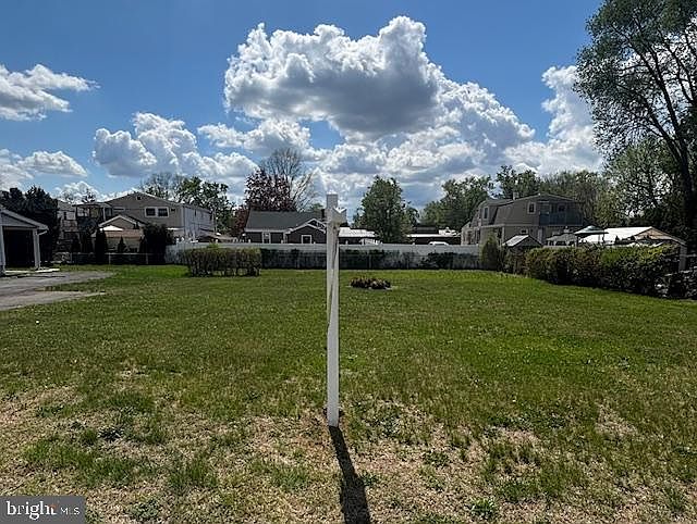 1st image of 0 Berg Ave
