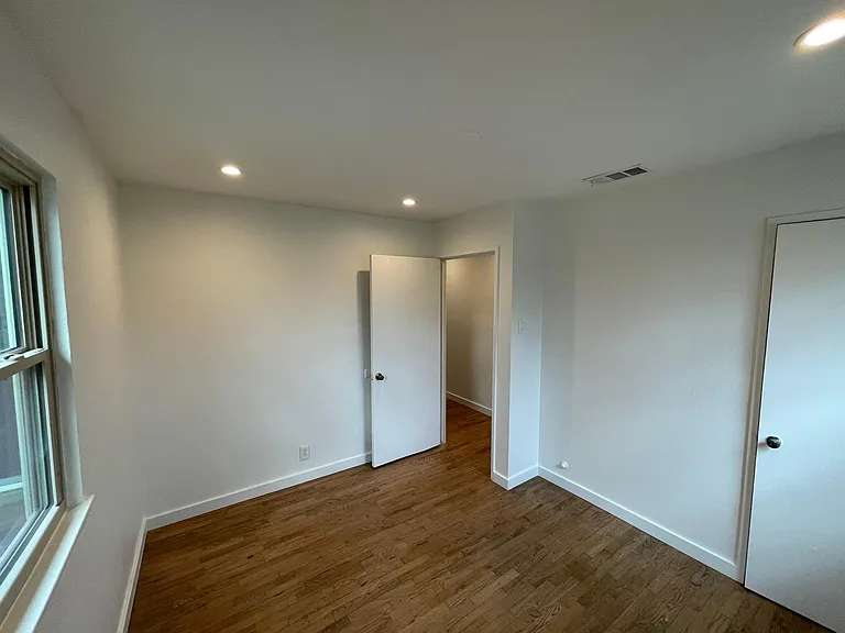 2803 Andrea Ln — Photo 10