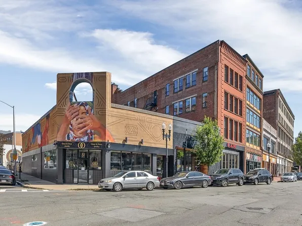 33 Central Sq #302, Lynn, MA 01901
