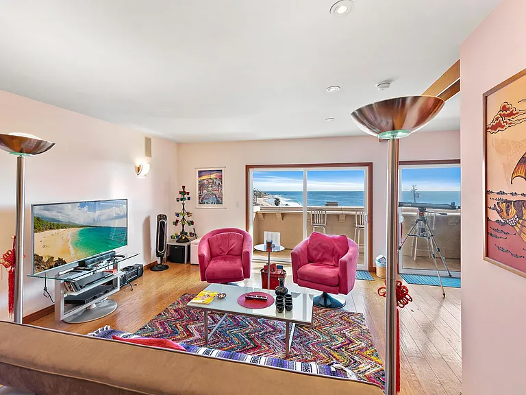 234 Cliff Dr #14 — Photo 11