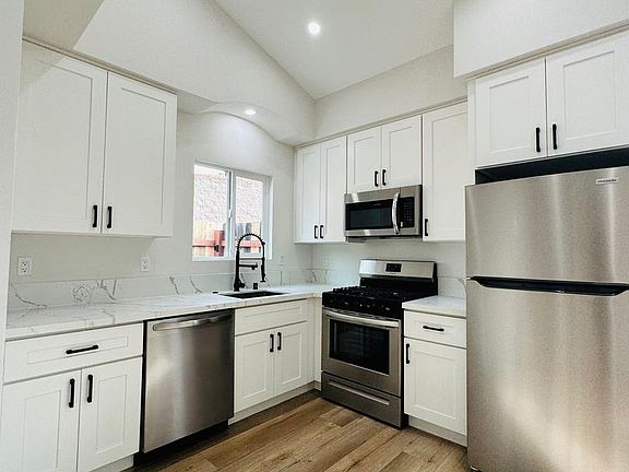 5th image of 9047 Willowgrove Pl #11744792