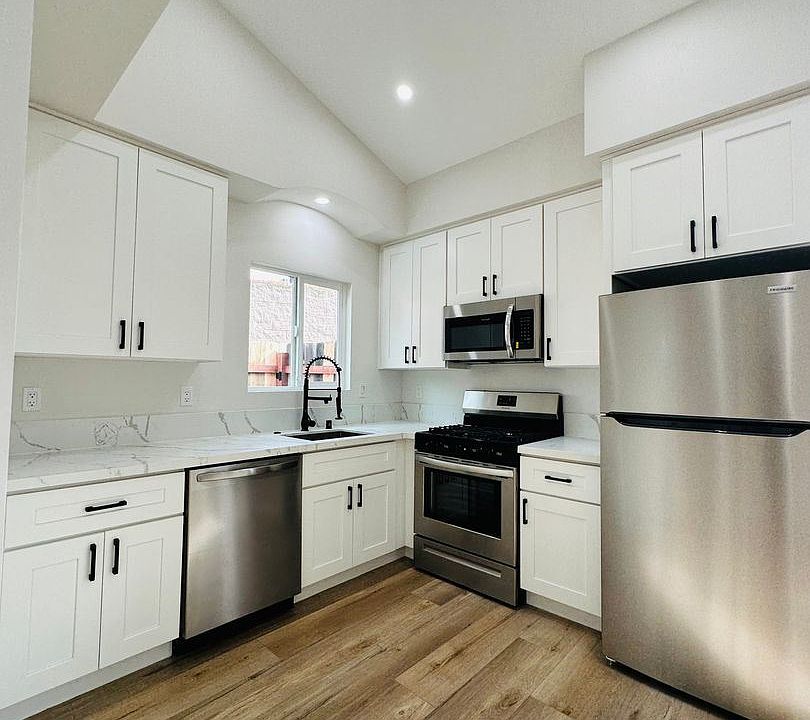 1st image of 9047.5 Willowgrove Ave