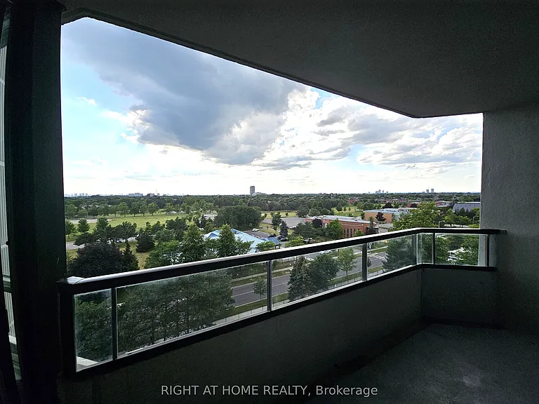 300 Alton Towers Cir #901 — Photo 8
