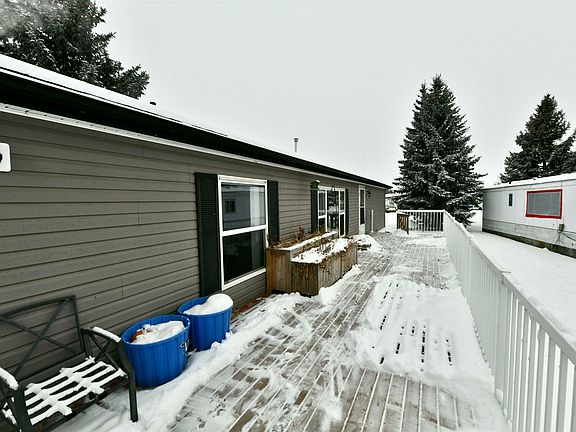 2nd image of 5409 55th St