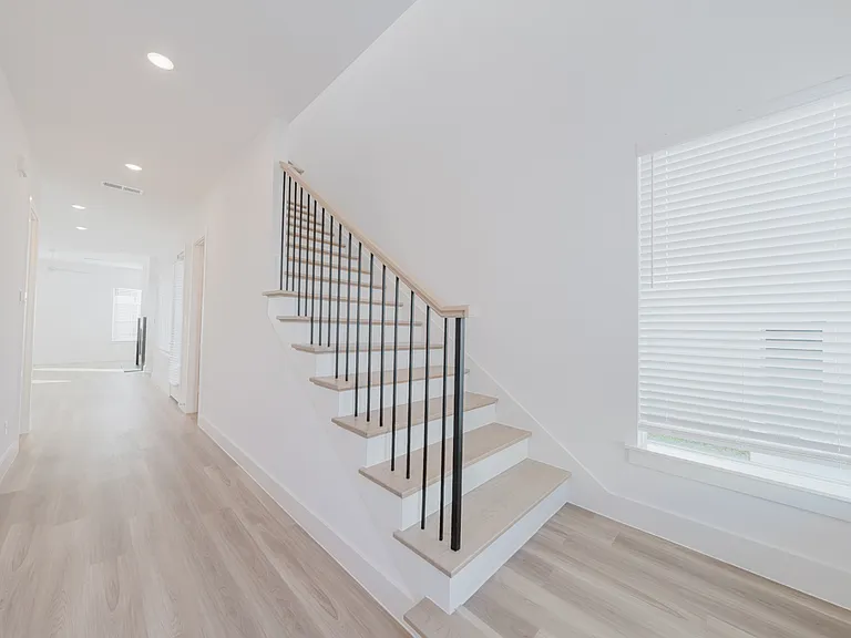 11661 Liberty Commons Ct — Photo 4