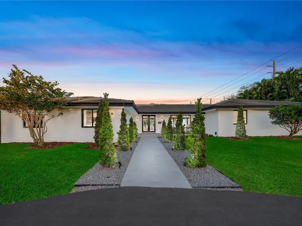 14323 SW 80th Ave, Palmetto Bay, FL 33158