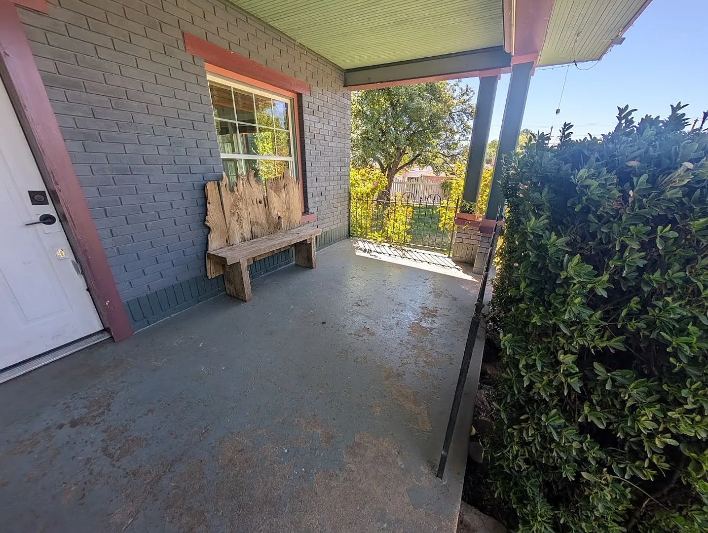 4 Bedroom for rent in a great location! — Photo 4