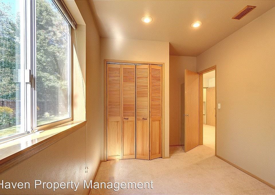 1st image of 22627 15th Ave S