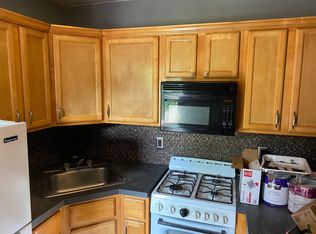 126 Grandview Ave #6, Staten Island, NY 10303