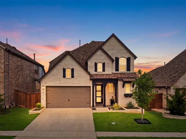 4719 Honeysuckle Ct, Aubrey, TX 76227