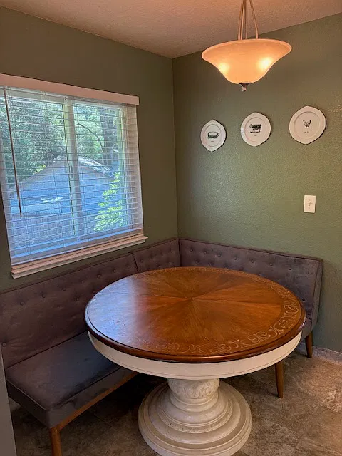3 bed, 1404 sqft, $3,100 — Photo 3