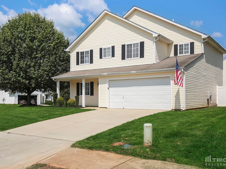 1st image of 701 Townsend Farm Dr