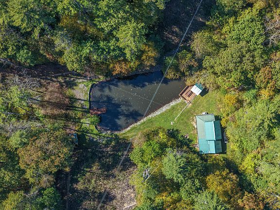 2nd image of 230 Big Towee Rd