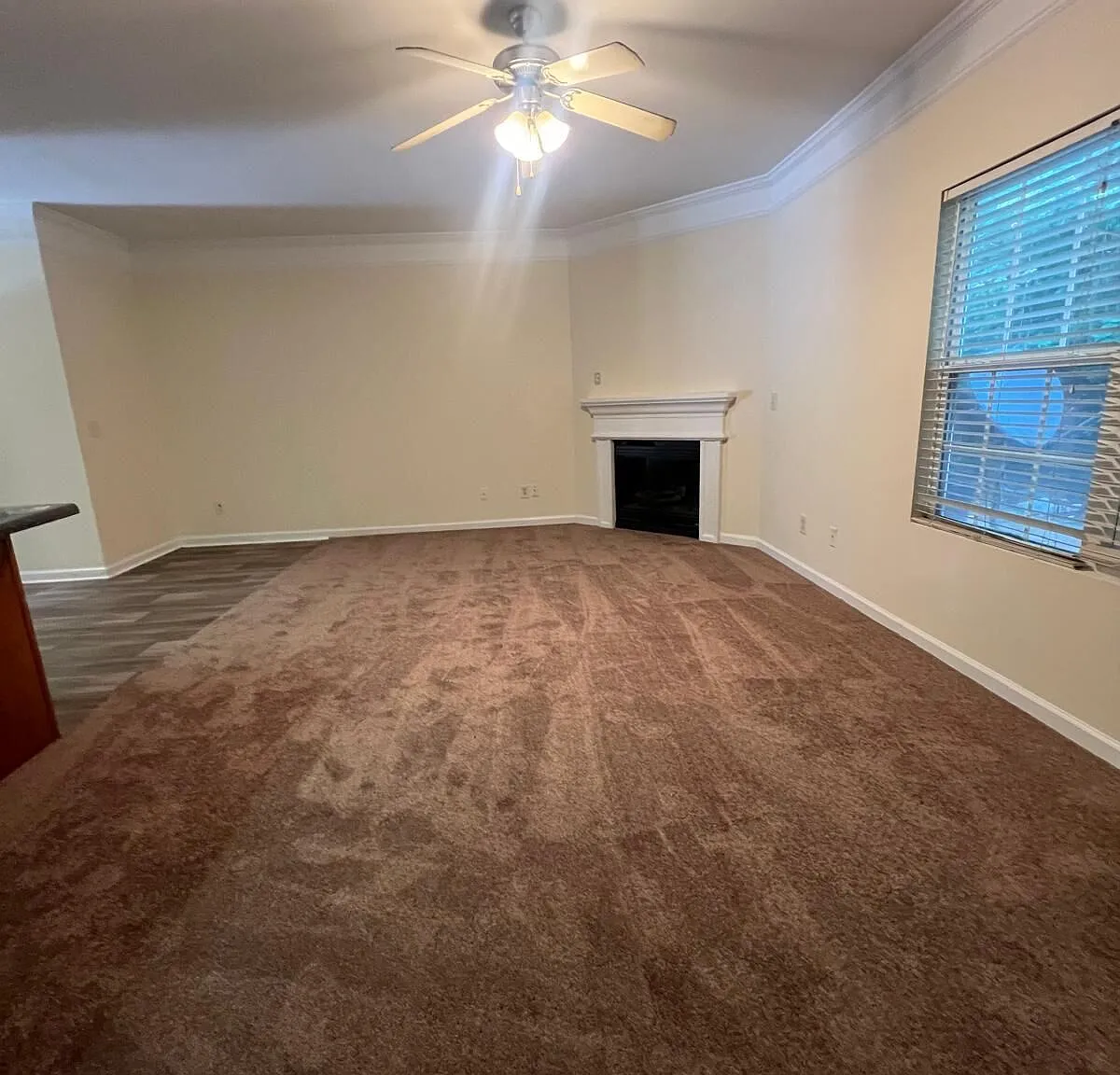 2 bed, 2.5 bath, 1706 sqft, $1,700 — Photo 4