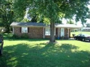 272 W Main St, Hornbeak, TN 38232