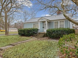 609 E Washington St, Urbana, IL 61801