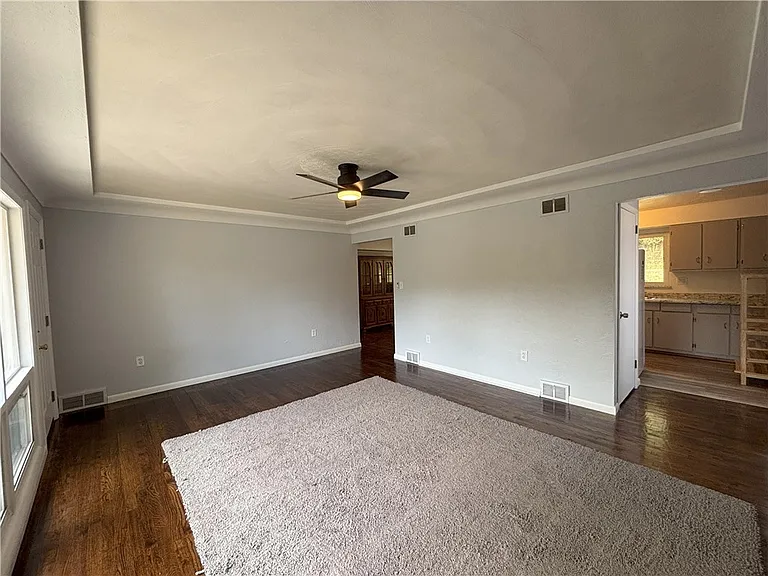 3395 Logan Ferry Rd — Photo 15