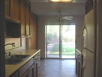 2nd image of 1600 Laurel Ln