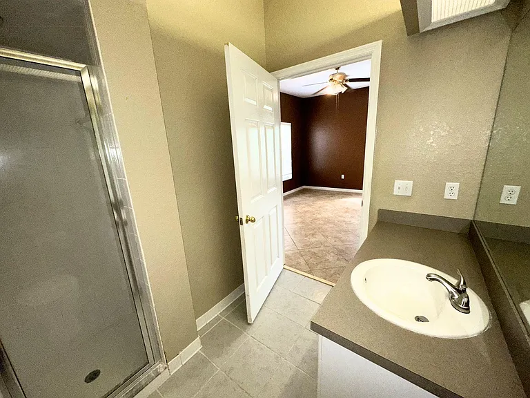 1003 Eagle Pond Dr #1003 — Photo 15