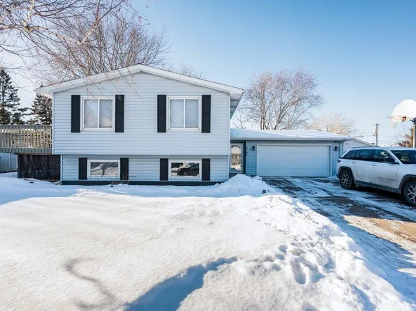3107 Hughitt Ave, Superior, WI 54880