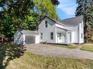 11 S Gratiot Ave, Mount Clemens, MI 48043